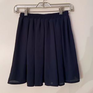 Brandy Melville navy skirt